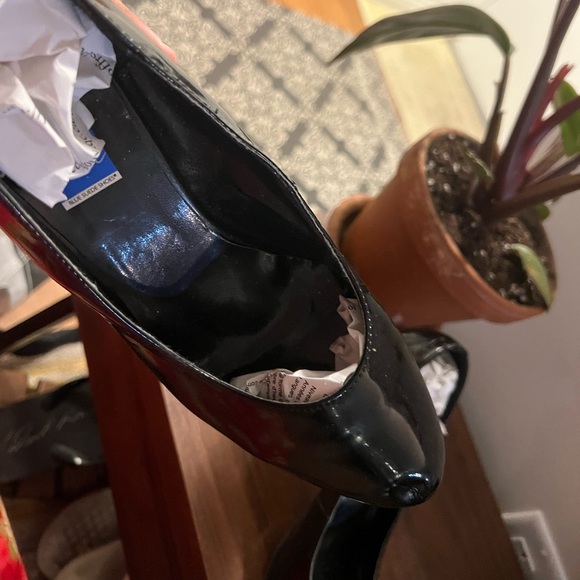 Pretty Black Heels👠 - Picture 3 of 15